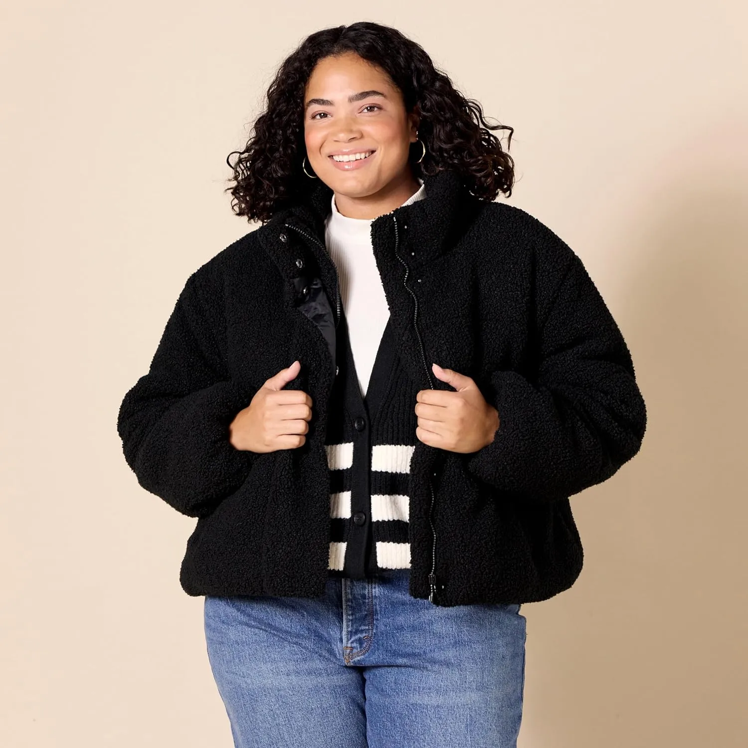 Amazon Essentials Women's Cropped Full-Zip Puffer Jacket (Quilted Matte or Sherpa Fleece)